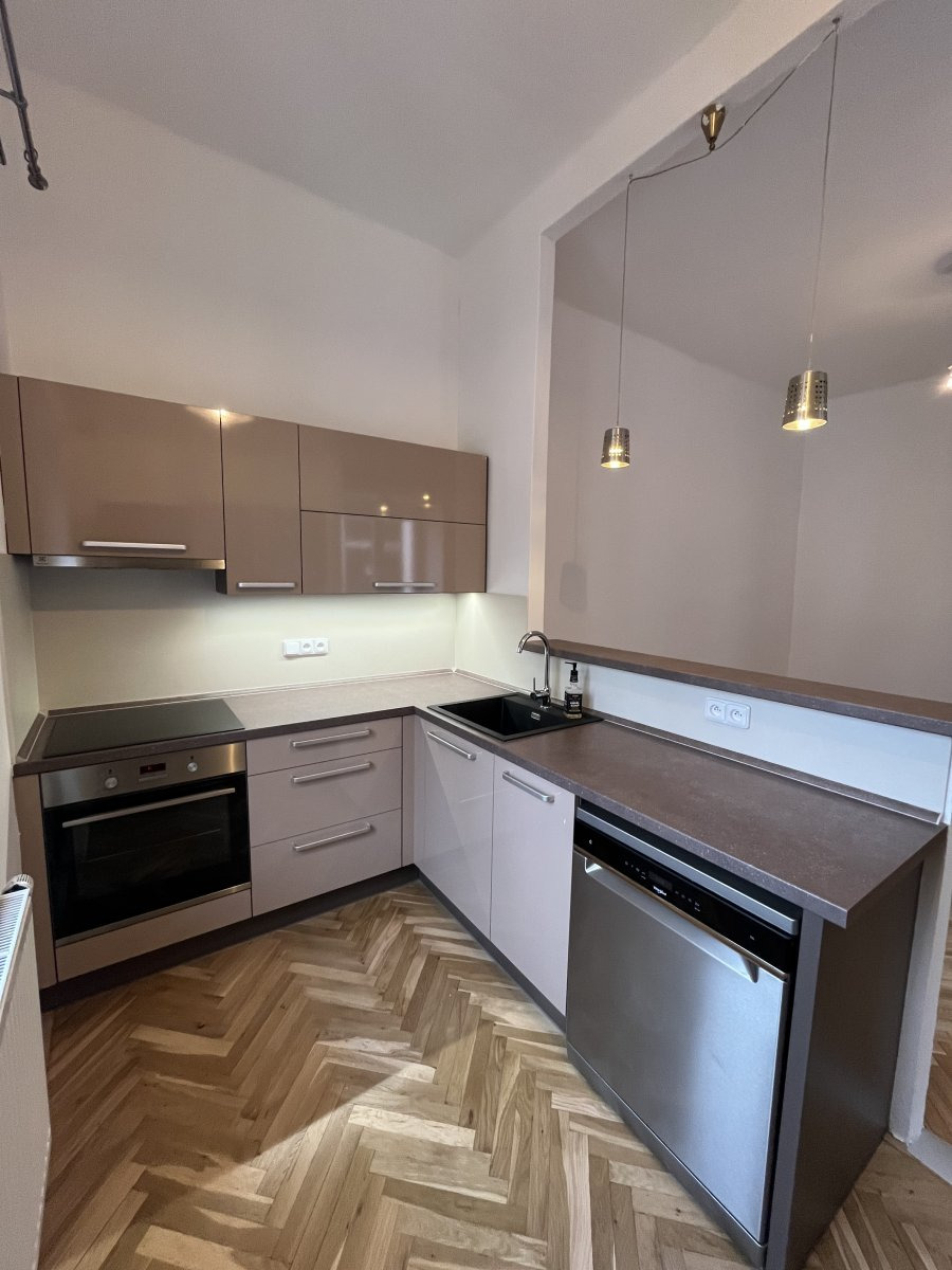 Pronájem bytu 3+kk, Resslova, Nová Ulice, 24500 Kč/měs, 95 m2