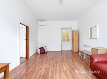 Pronájem bytu, 1+kk, 36 m²