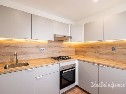 Pronájem bytu, 3+1, 75 m²