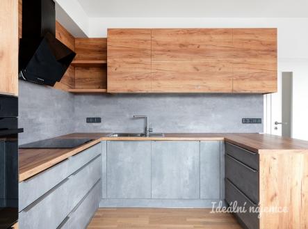 Pronájem bytu, 3+kk, 80 m²