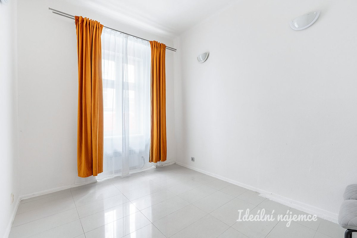 Pronájem bytu 2+kk, Pod Kotlaskou, Libeň, 20900 Kč/měs, 48 m2