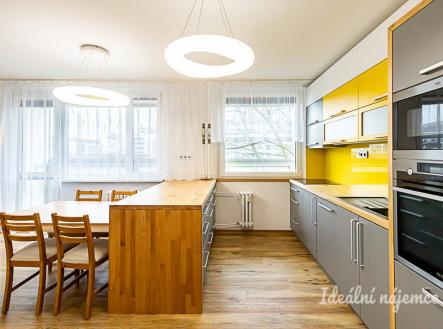 Pronájem bytu, 3+kk, 73 m²