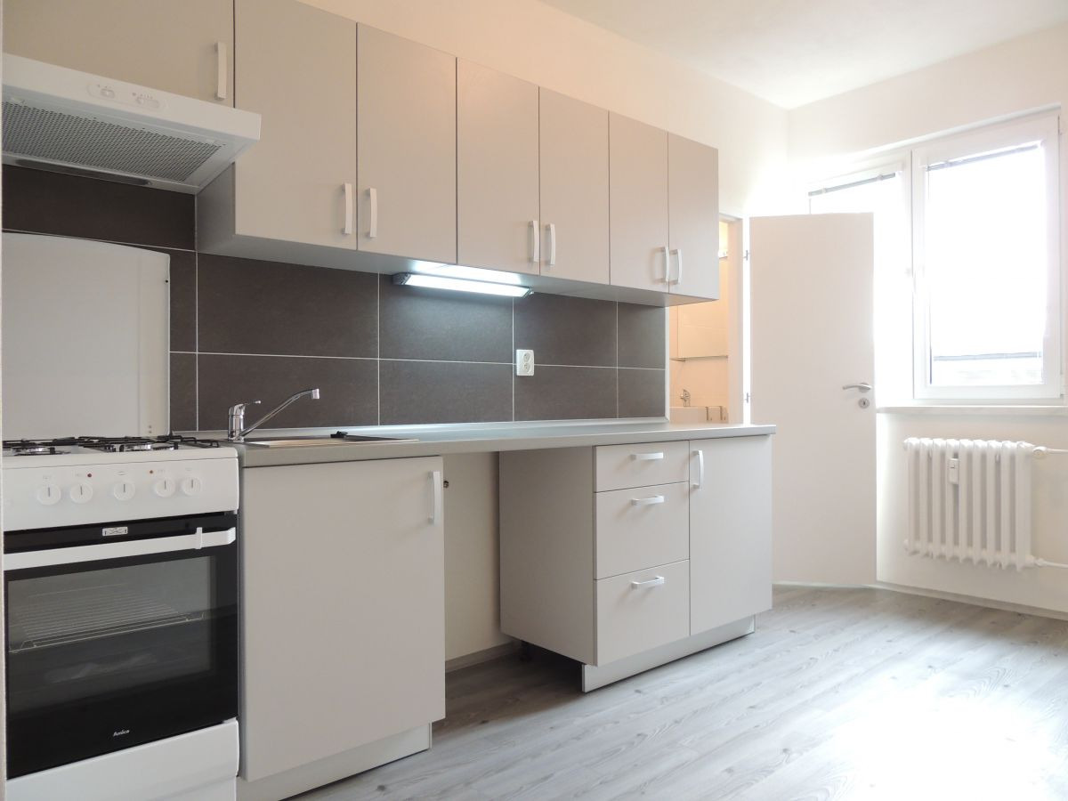 Podnájem bytu 2+1 55 m2, ul. Svornosti 2467/6, Ostrava - Zábřeh