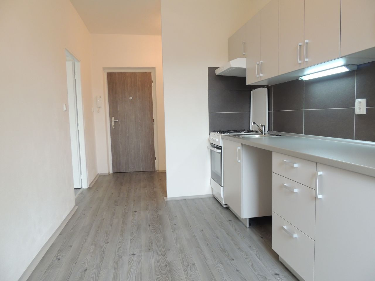 Podnájem bytu 2+1 55 m2, ul. Svornosti 2467/6, Ostrava - Zábřeh