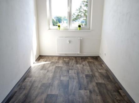 Pronájem bytu, 2+1, 44 m²