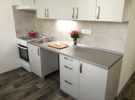 Pronájem bytu, 2+1, 50 m²