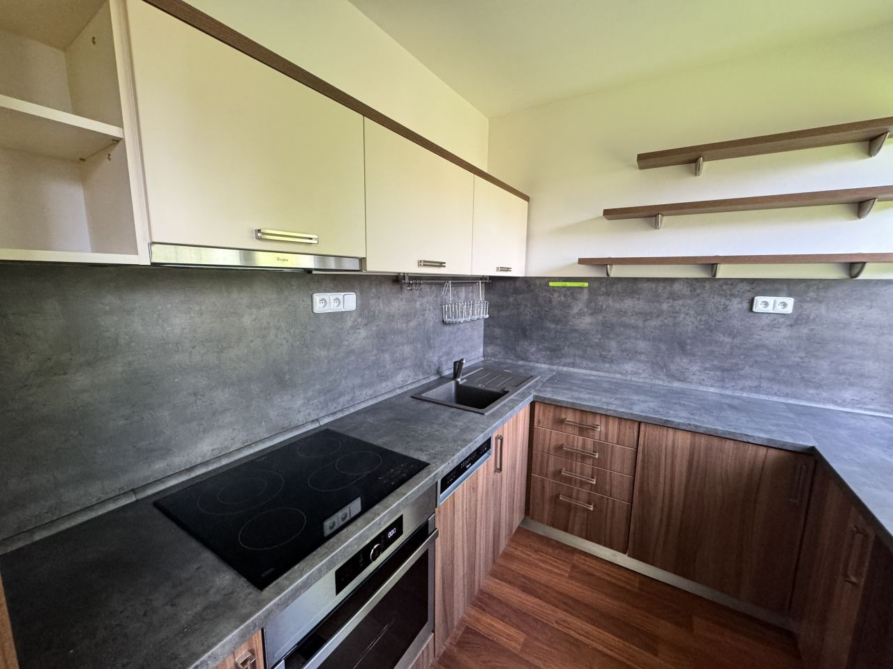 Podnájem bytu 3+1 64 m2, ul. Karla Pokorného 1353/57, Ostrava - Poruba