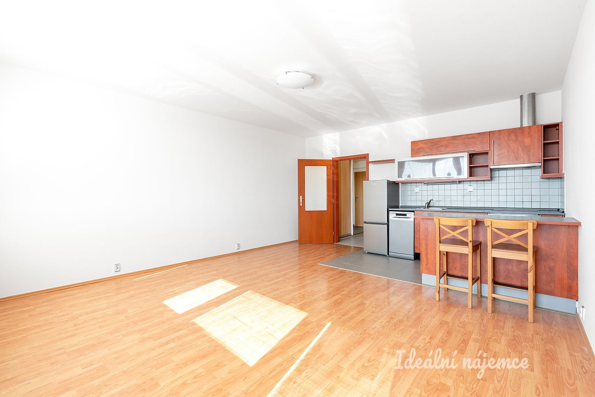 Pronájem bytu 1+kk, Petržílkova, Stodůlky,  Kč/měs, 43 m2