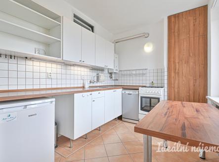 Pronájem bytu, 1+1, 37 m²