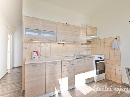Pronájem bytu, 2+1, 57 m²