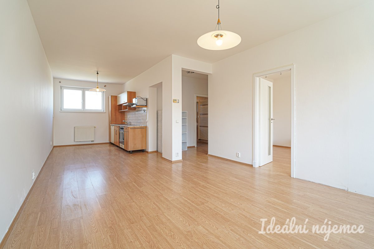 Pronájem bytu 2+kk, Za Kněžským hájkem, Žebětín,  Kč/měs, 62 m2