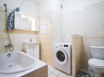 Pronájem bytu, 2+kk, 58 m²