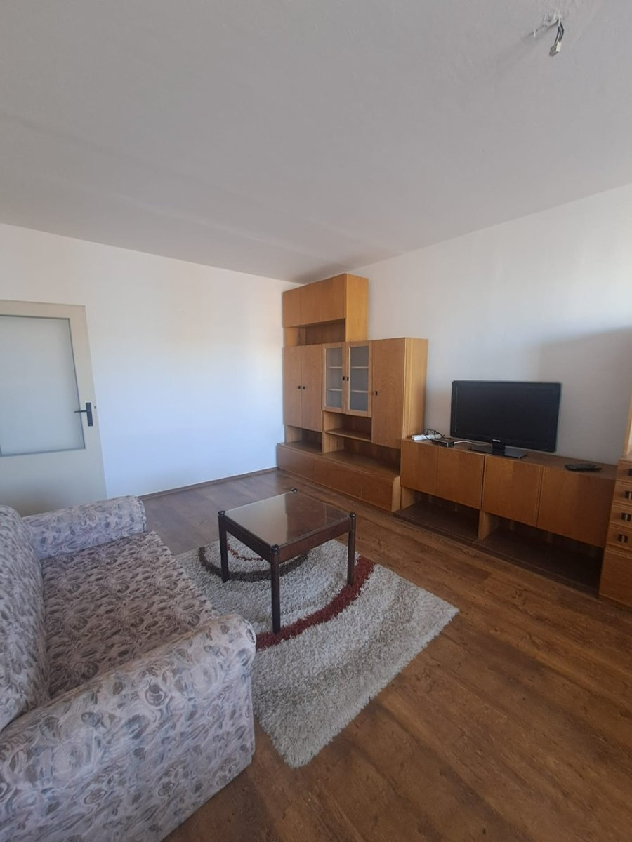 Pronájem bytu 3+1, Třída Edvarda Beneše, Nový Hradec Králové,  Kč/měs, 98 m2