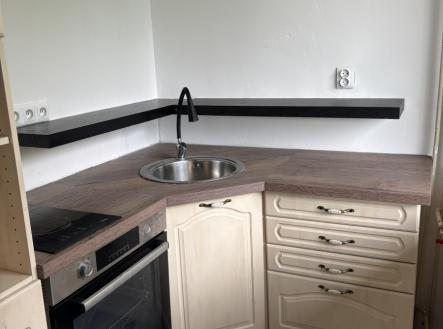Pronájem bytu, 2+kk, 55 m²