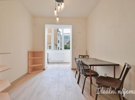 Pronájem bytu, 2+1, 70 m²