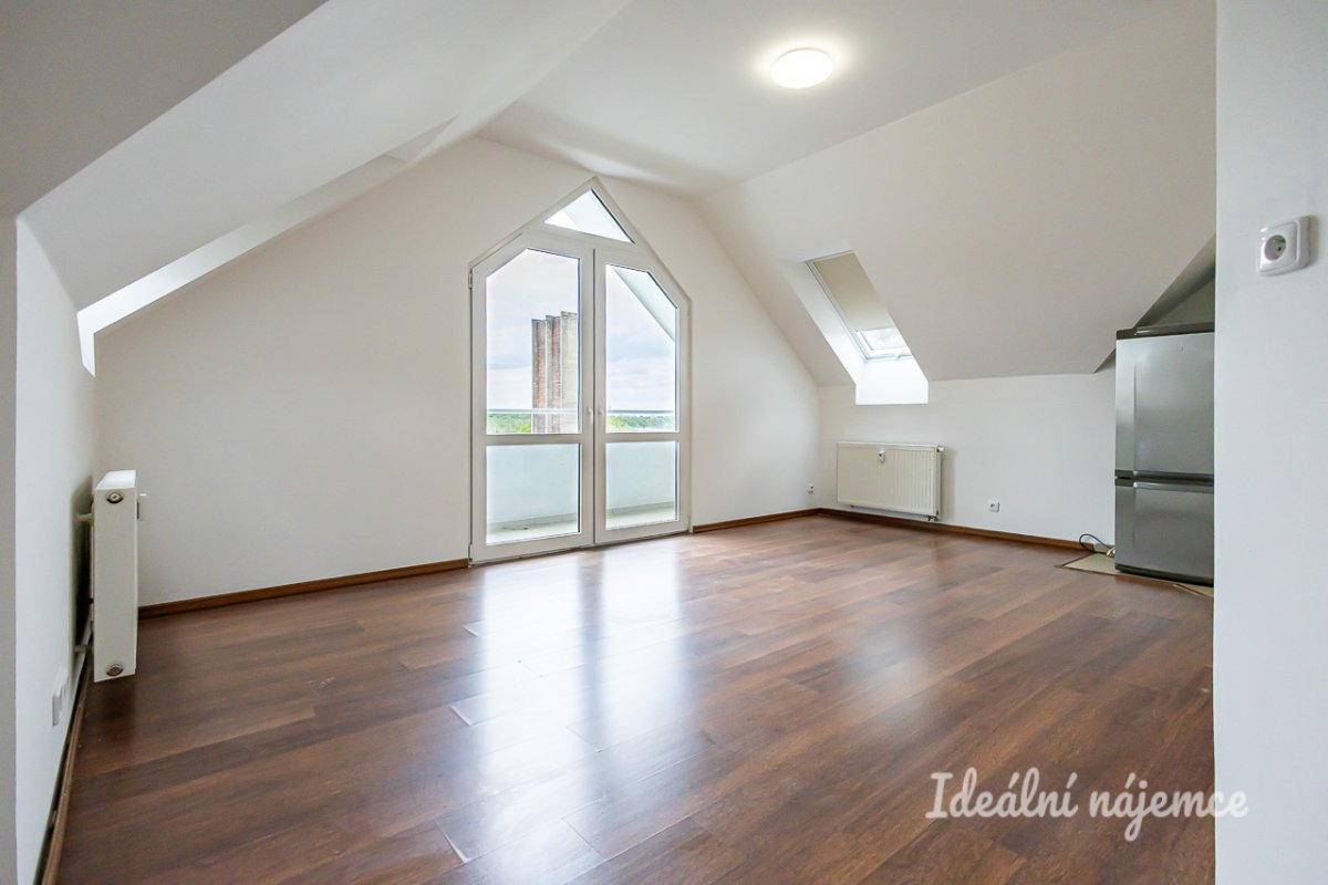 Pronájem bytu 3+kk, Žiželická, Újezd nad Lesy, 23900 Kč/měs, 66 m2