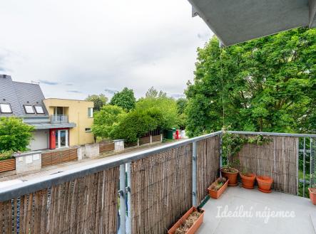 Pronájem bytu, 2+kk, 65 m²