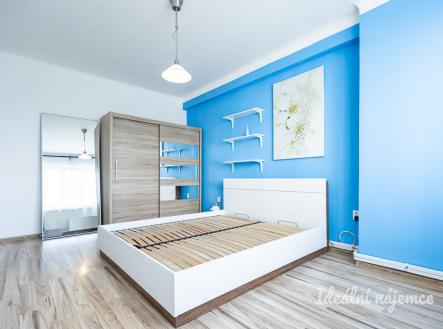 Pronájem bytu, 2+kk, 43 m²