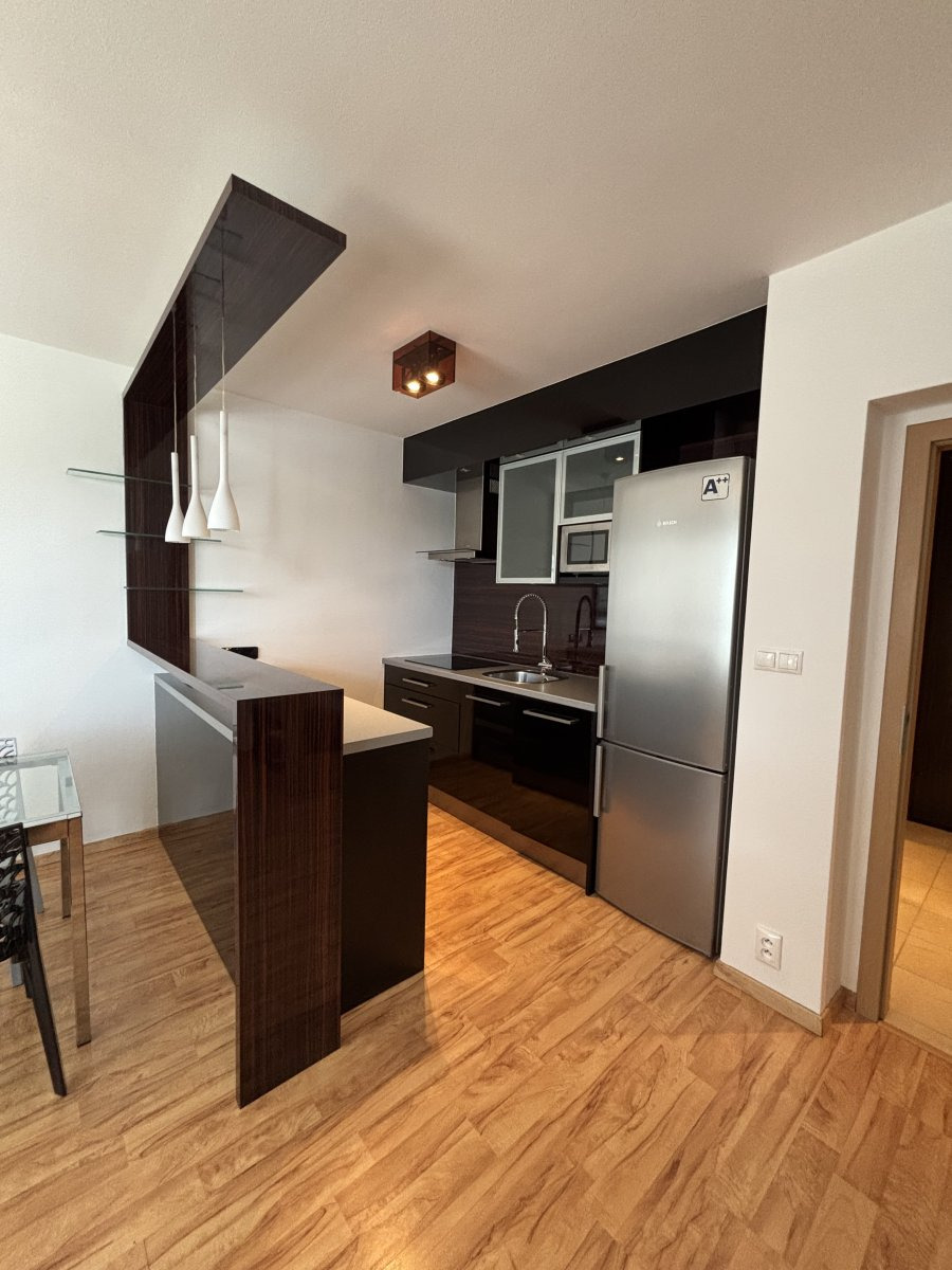 Pronájem bytu 2+kk, Rybova, Nový Hradec Králové,  Kč/měs, 55 m2