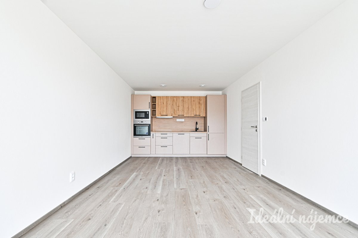 Pronájem bytu 3+kk, Dragounů, Dobřany, 18500,- Kč/měs, 75 m2