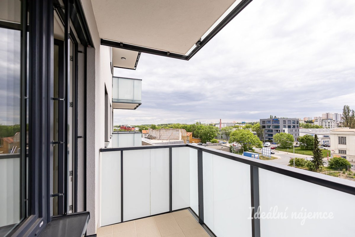 Pronájem bytu 2+kk, Arnošta Staňka, Hostivař,  42 m2