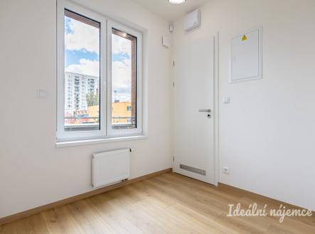 Pronájem bytu, 1+kk, 44 m²