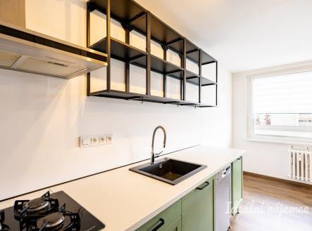 Pronájem bytu, 3+kk, 70 m²