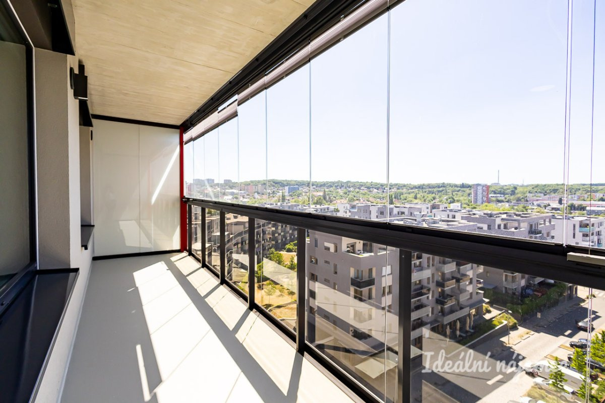 Pronájem bytu 2+kk, Waltariho, Hloubětín,  52 m2