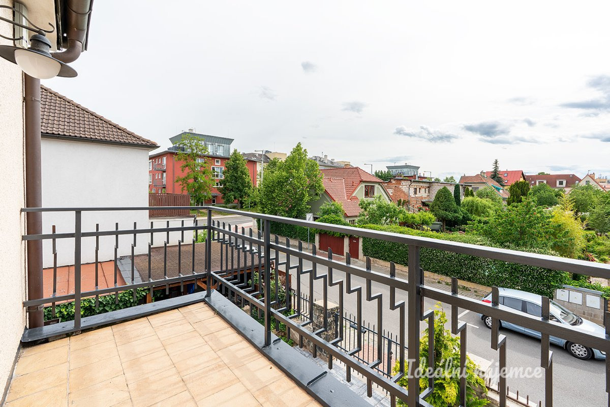 Pronájem bytu 3+kk, Romana Blahníka, Zbraslav, 78 m2