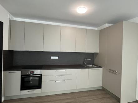 Pronájem bytu, 2+kk, 57 m²