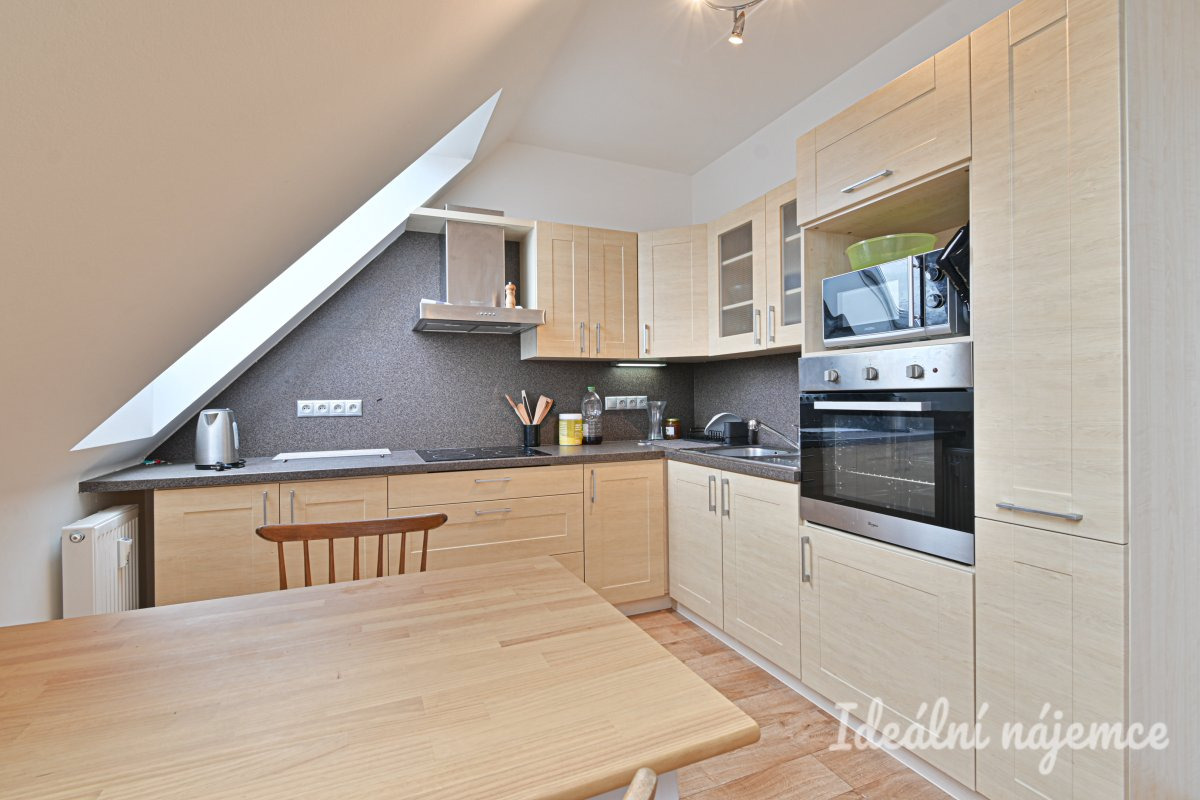 Pronájem bytu 3+kk, Tkalcovská, Zábrdovice,  Kč/měs, 70 m2