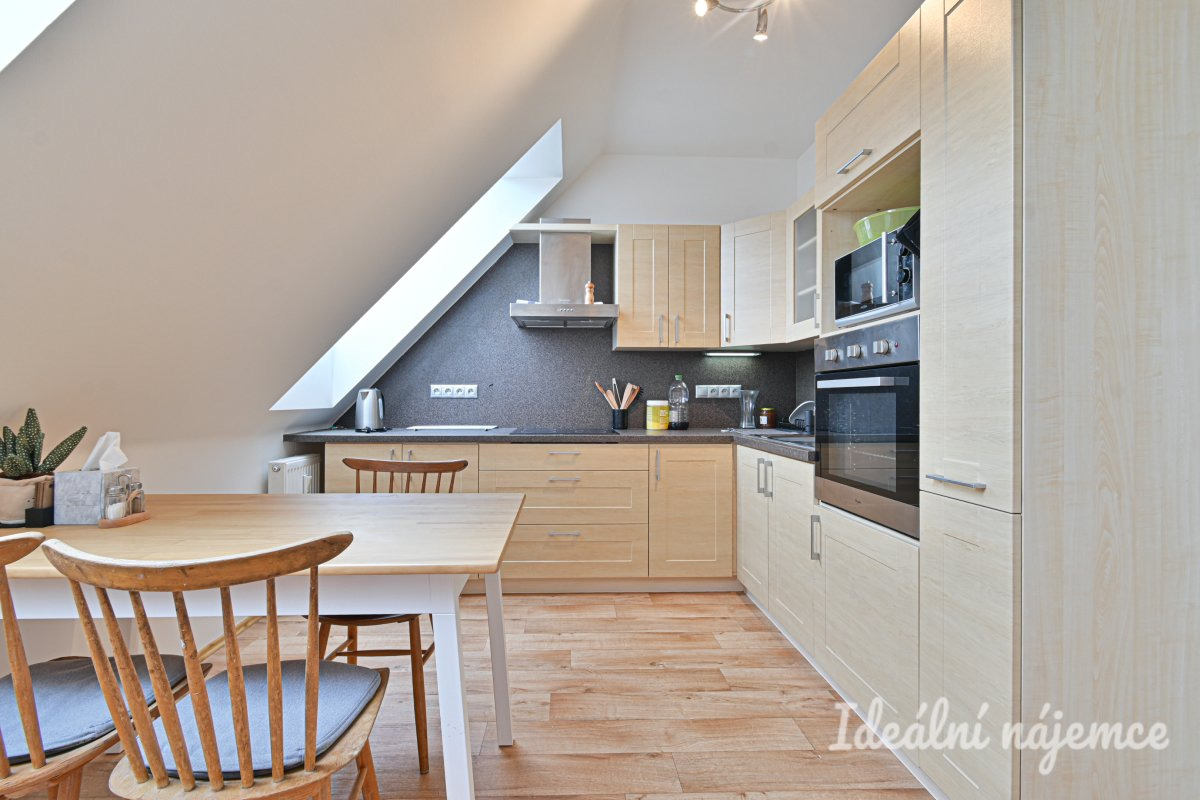 Pronájem bytu 3+kk, Tkalcovská, Zábrdovice,  Kč/měs, 70 m2
