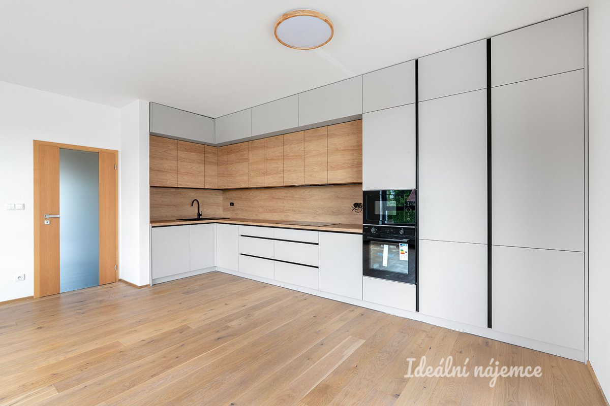 Pronájem bytu 3+kk, Do zahrádek II, Zličín, 80 m2