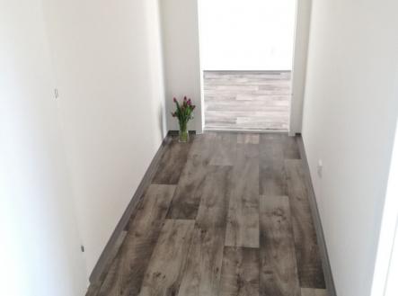 Pronájem bytu, 2+1, 44 m²