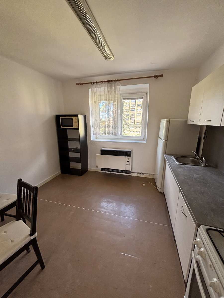 Pronájem bytu 2+1, Helsinská, Kladno, 48 m2
