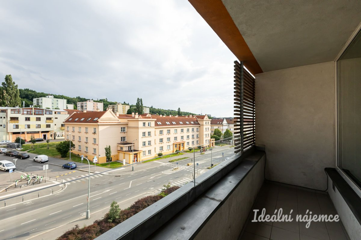 Pronájem bytu 1+kk, Skloněná, Vysočany, 44 m2