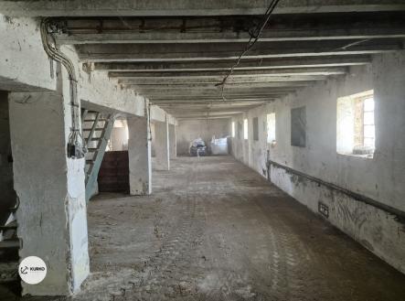 20240831-091519-1.jpg | Pronájem - výrobní prostor, 752 m²