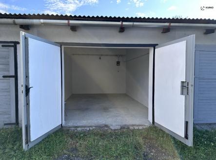img-2457.jpeg | Pronájem - malý objekt/garáž