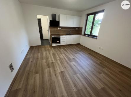 Pronájem bytu, 2+kk, 39 m² obrázek
