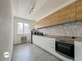 Pronájem bytu, 2+1, 61 m²