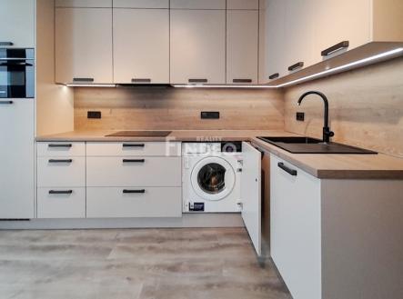 3.jpg | Pronájem bytu, 1+kk, 40 m²