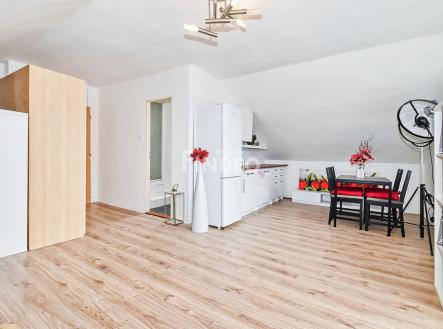 Pronájem bytu, 1+kk, 35 m² obrázek