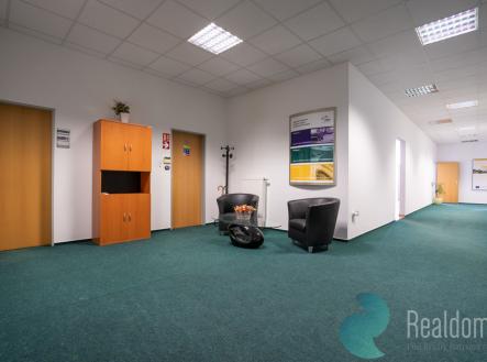 dsc05412.jpg | Pronájem - kanceláře, 29 m²