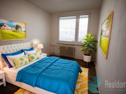 virtual-staging-ai-jonybyt-5-14-rijna-2024-15-18.jpg | Prodej bytu, 3+1, 85 m²