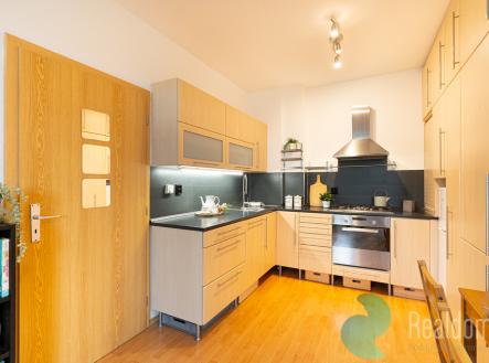 Pronájem bytu, 2+kk, 42 m² obrázek