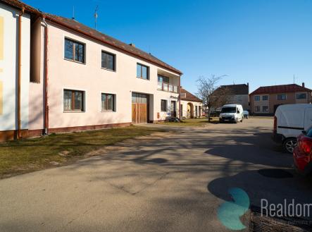 dsc02244.jpg | Prodej - zemědělský objekt, 1 487 m²