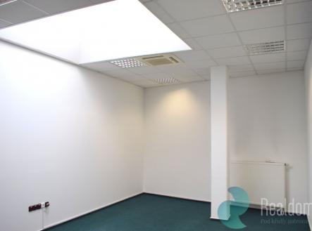 erewrerew.jpg | Pronájem - kanceláře, 32 m²