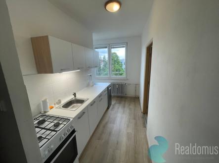 20250505-083334419-ios.jpg | Prodej bytu, 2+1, 51 m²