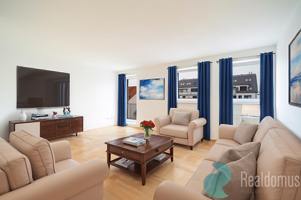 dsc00019-living-room-standard-3.jpg