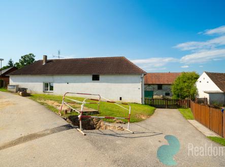 dsc04160.jpg | Prodej - zemědělský objekt, 1 161 m²